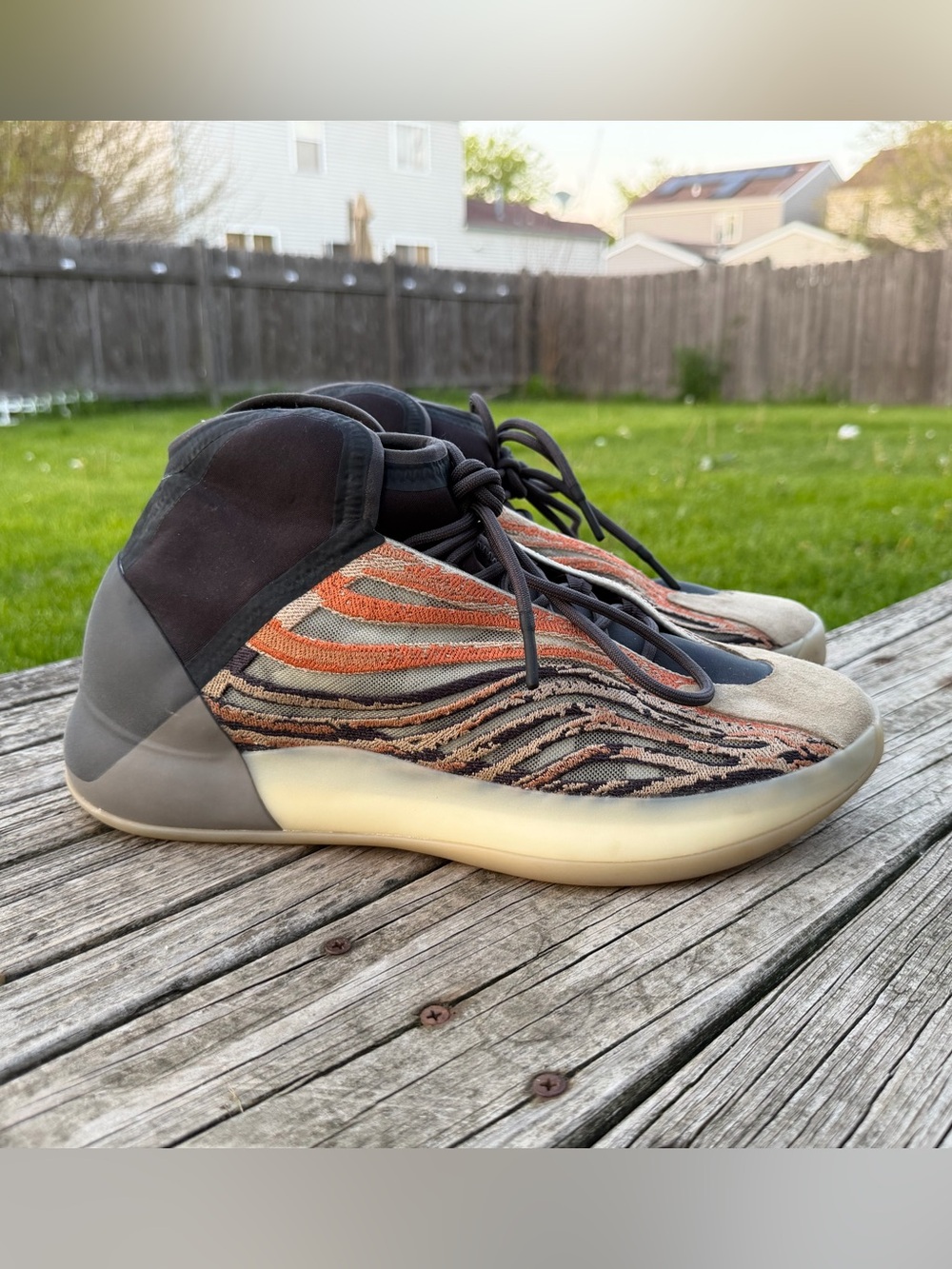 adidas Yeezy QNTM (Quantum) Flash Orange